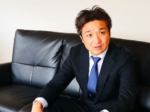 代表取締役社長 鉄村 貴人 代表取締役社長 鉄村 貴人
